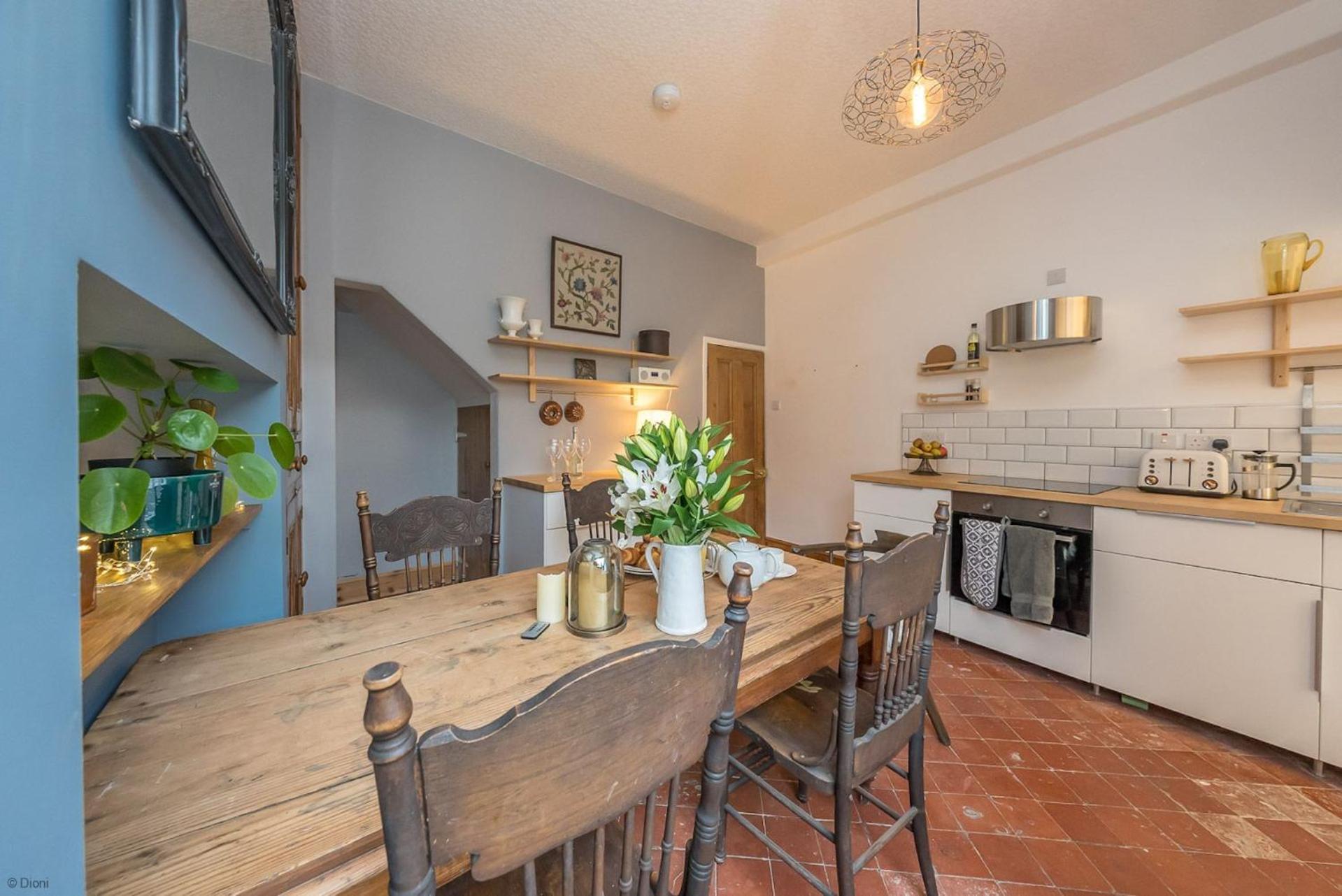 Ty-twr Holiday home *
